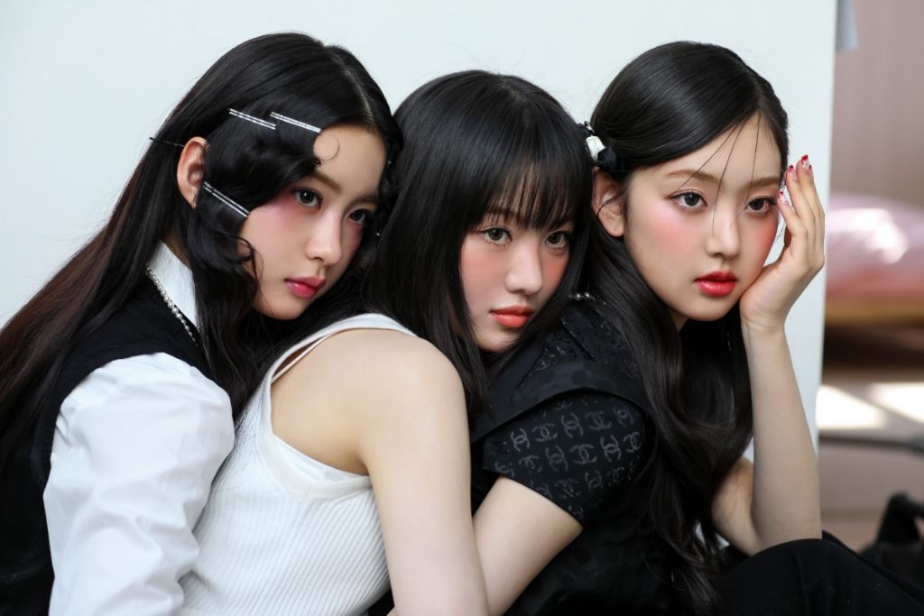키키 마리끌레르 샤넬뷰티 화보 비하인드 사진 | 인스티즈