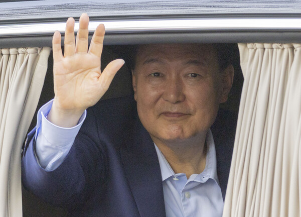 아 좀 나가라고!! 아 안나갈거라고!!! | 인스티즈