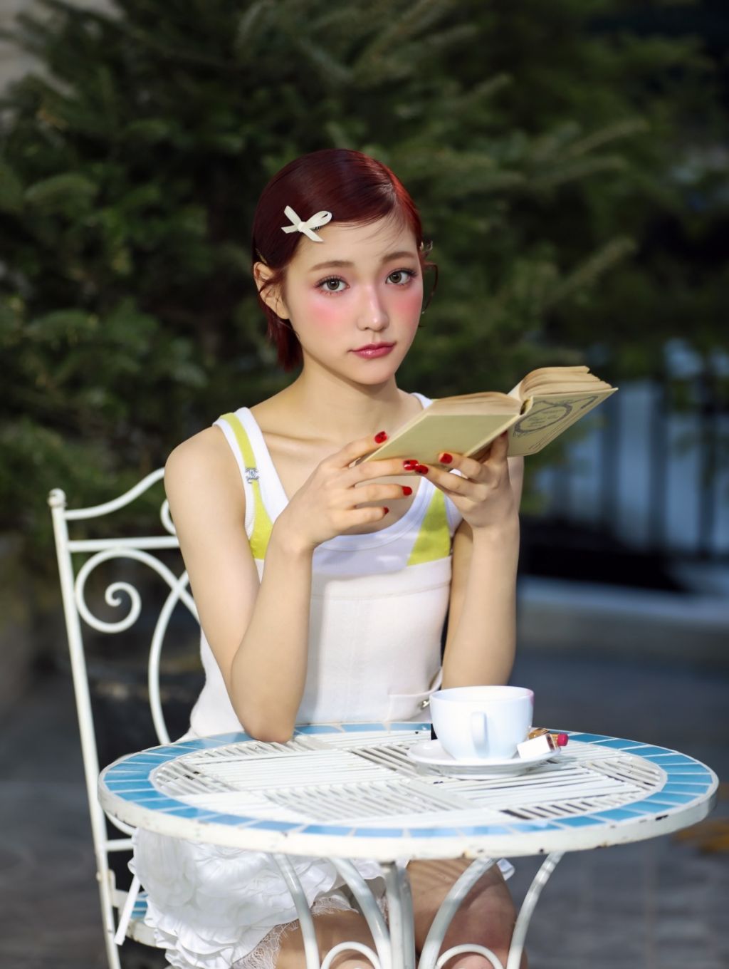 키키 마리끌레르 샤넬뷰티 화보 비하인드 사진 | 인스티즈