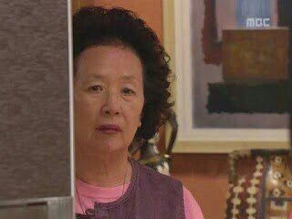 우리 돈으로 남(man)져들 배 채워주려고 고생하는 건 아니잖아? | 인스티즈