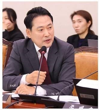 12.3 계엄이후에 열심히 윤석열 계엄 옹호하던 국민의힘(국힘) 의원들 | 인스티즈