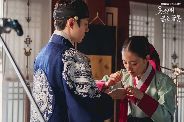 촬영장에서 분위기 잘 띄운다고 평이 좋은 배우 | 인스티즈