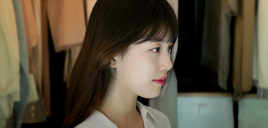  일상 속 여자가 섹시해 보일때.gif1