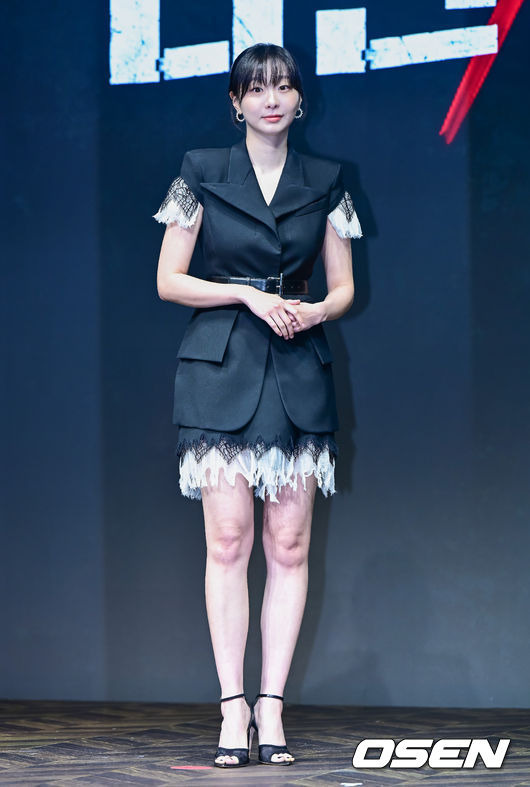 나인 퍼즐 제작발표회 참석한 김다미X손석구X김성균X현봉식 | 인스티즈