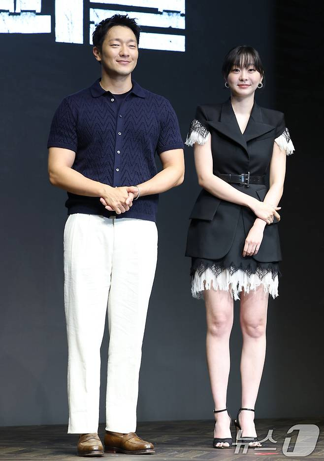 나인 퍼즐 제작발표회 참석한 김다미X손석구X김성균X현봉식 | 인스티즈