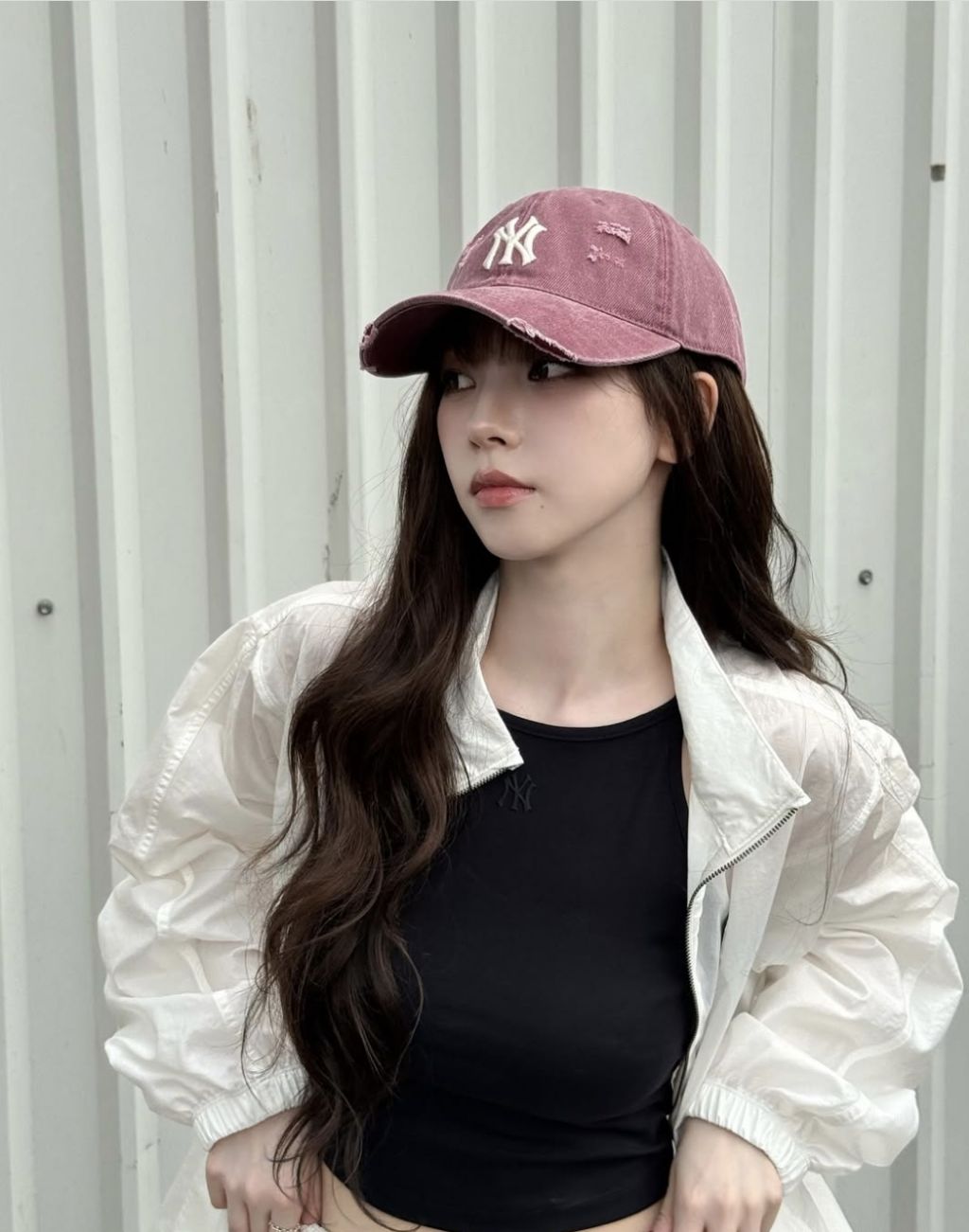  카리나의 온오프 모먼트 확실한 착장 모음.jpg