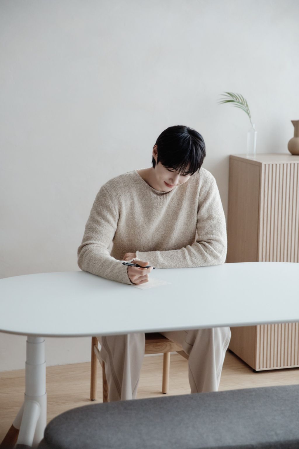 일룸 변우석 화보 | 인스티즈