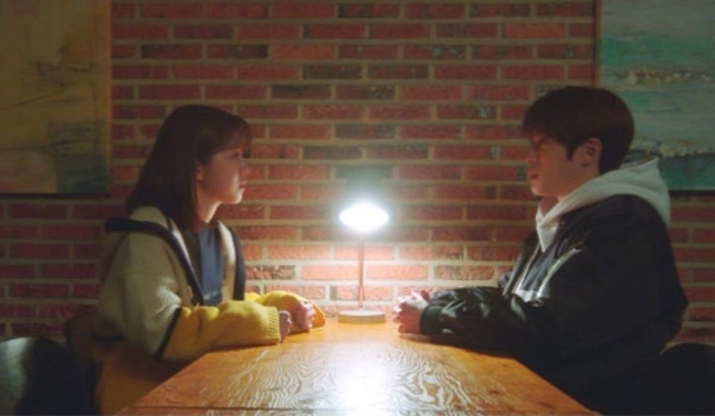  박혜수, 정재현X이정식과 한밤중 만남 포착...삼각 구도 재발화? (&apos;디어엠&apos;)