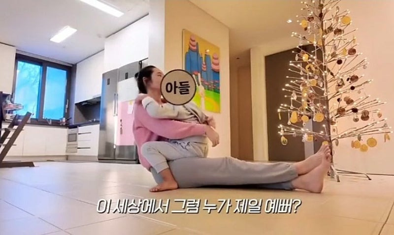 여자친구 보다 엄마가 더 예쁘다는 아들 | 인스티즈