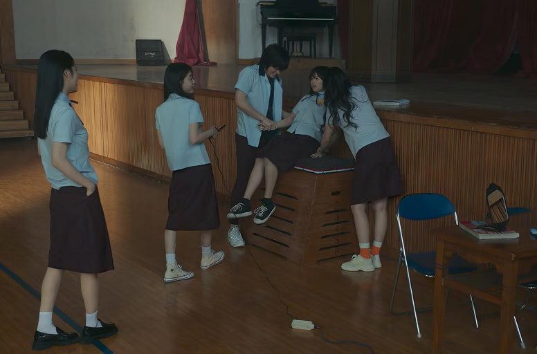 전학을 가게된 여시. 어디 다닐지 골라보기 | 인스티즈