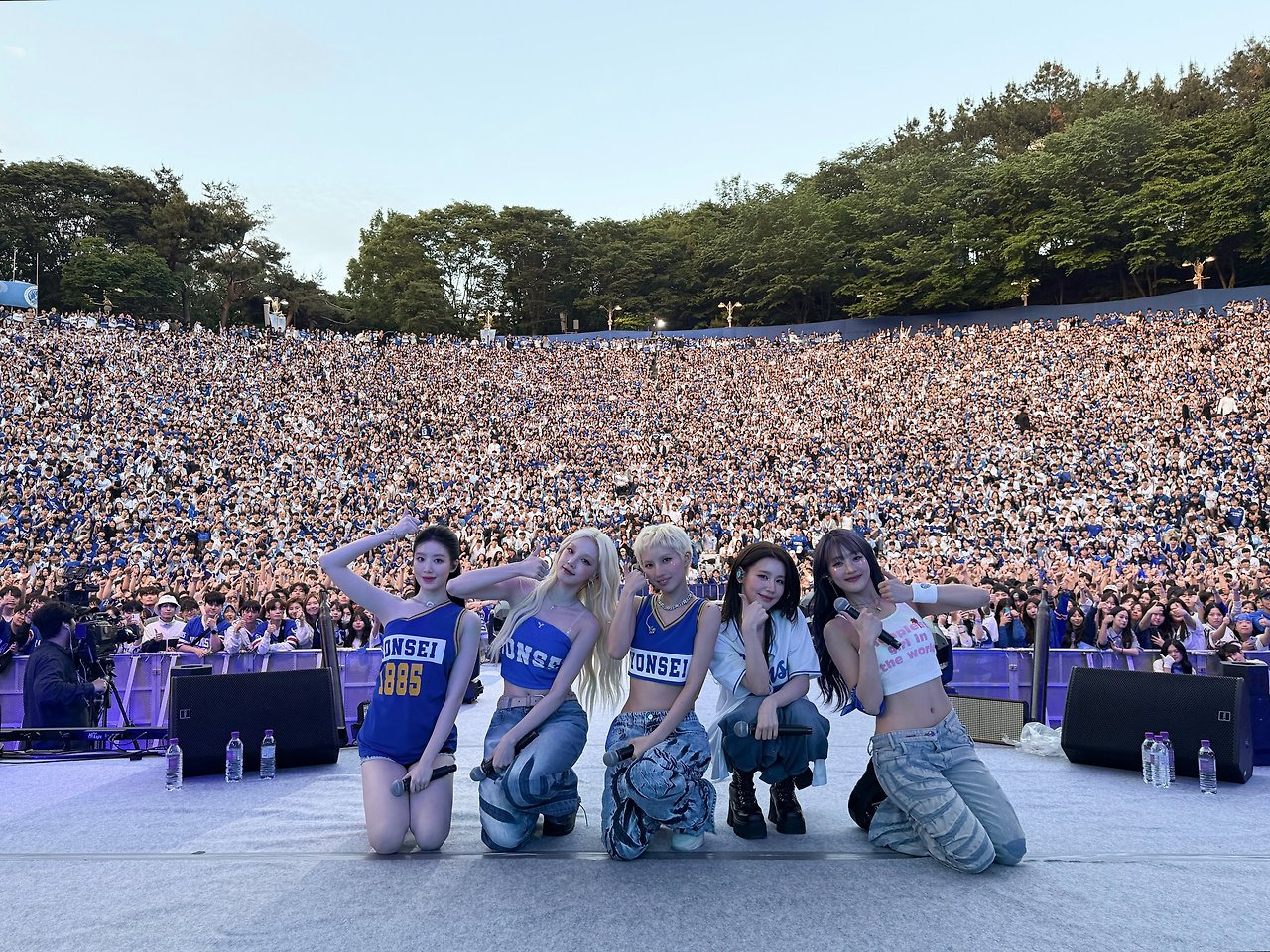  오늘자 연세대학교 아카라카 아이들