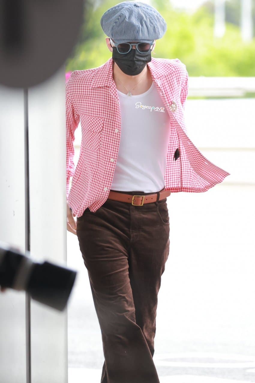 오늘자 출국하는 지드래곤1