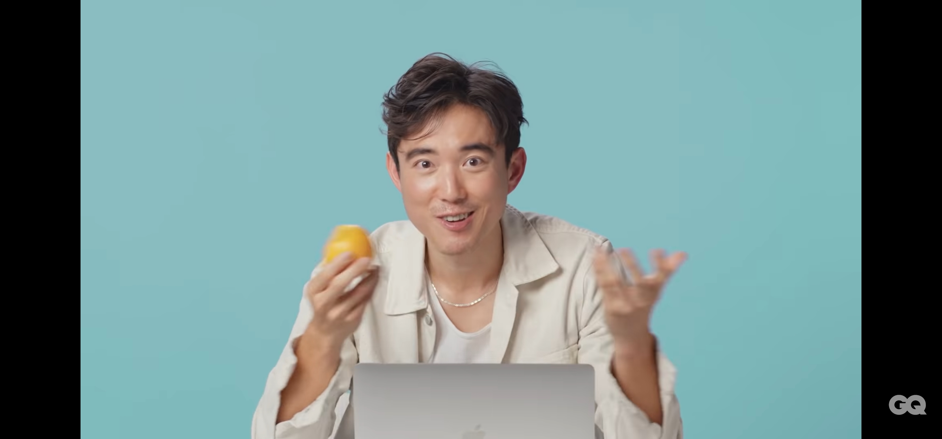 오렌지 진짜 특이하게 먹는 배우 | 인스티즈