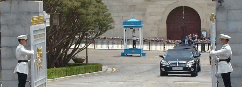 다시 보는 문재인 대통령 청와대 입성 장면 | 인스티즈