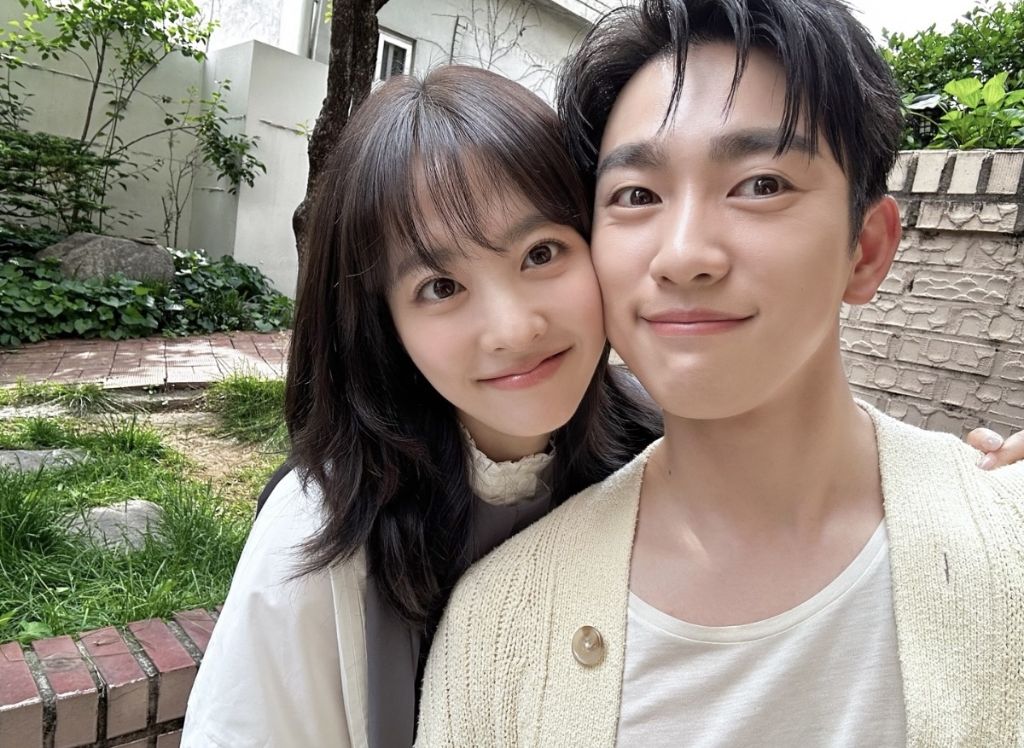 같은 그림체라는 반응 많은 박보영X박진영 투샷 사진들 | 인스티즈