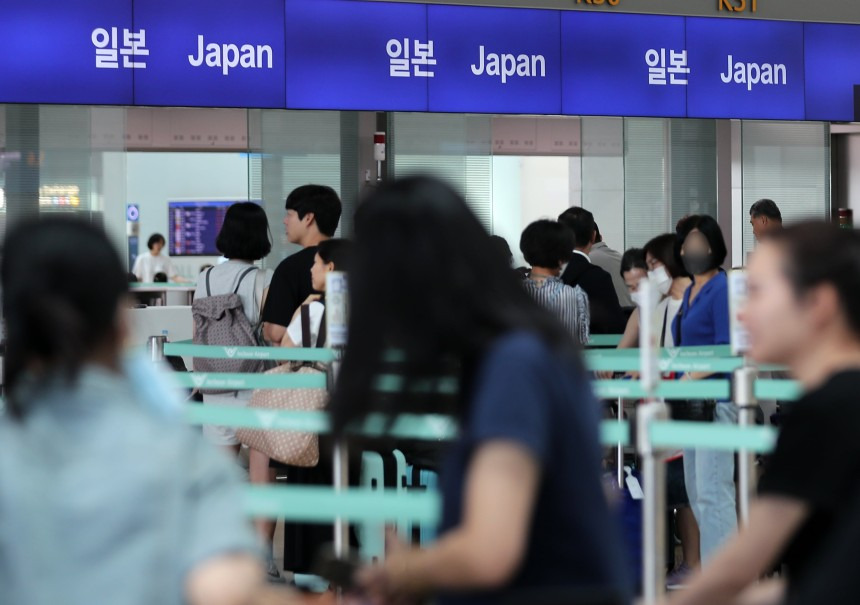  엔화 비싼데 일본 왜 가?”…뚝 떨어진 인기, 중국에도 밀렸다