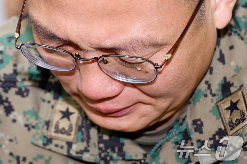 "담 넘어 의원 끄집어 내" 법정서 재생된 '계엄의 밤'…尹 '침묵' | 인스티즈