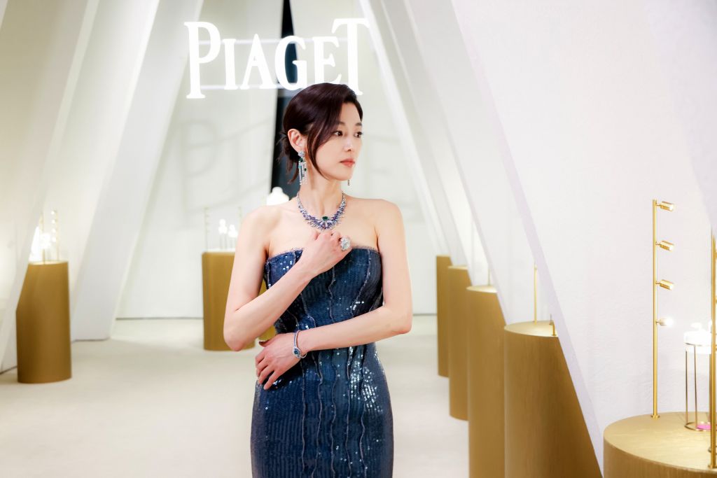 피아제 디너쇼 참석한 전지현 | 인스티즈