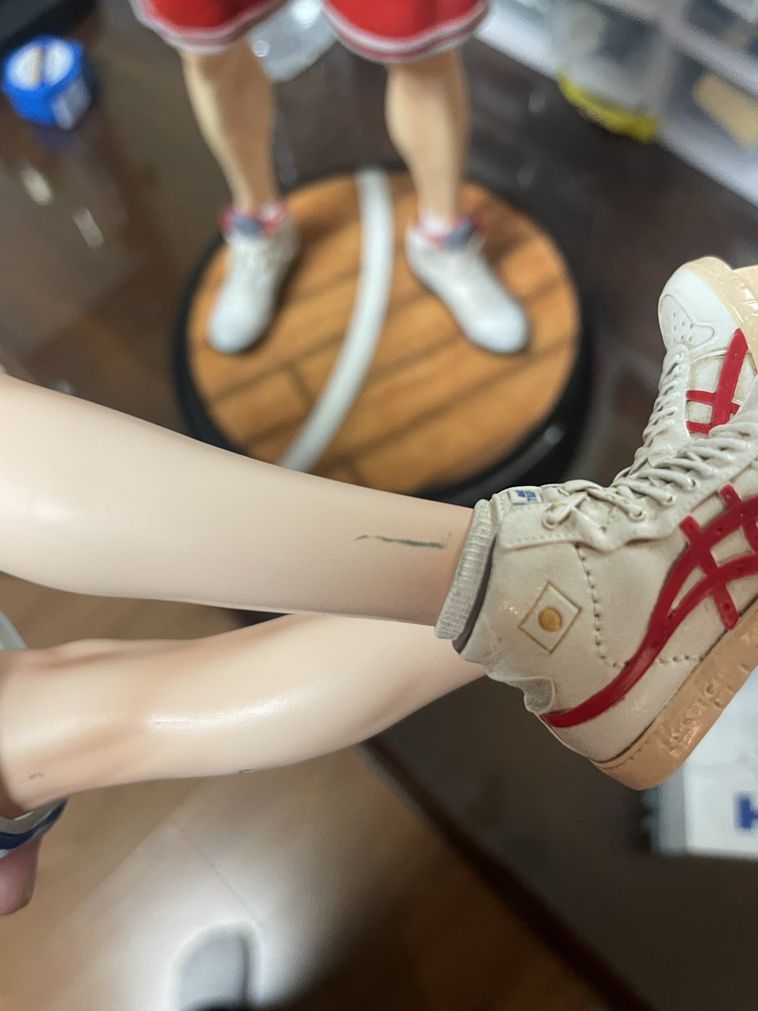 개인 소장품 대여하고 훼손된 상태로 돌려준 방송국 | 인스티즈