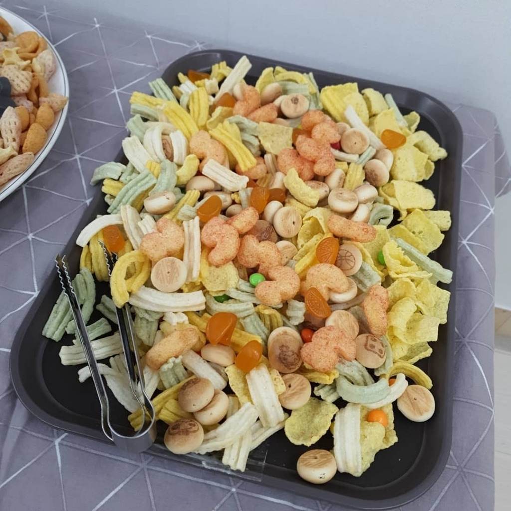 유치원에서 핫하다는 과자뷔페.......jpg | 인스티즈