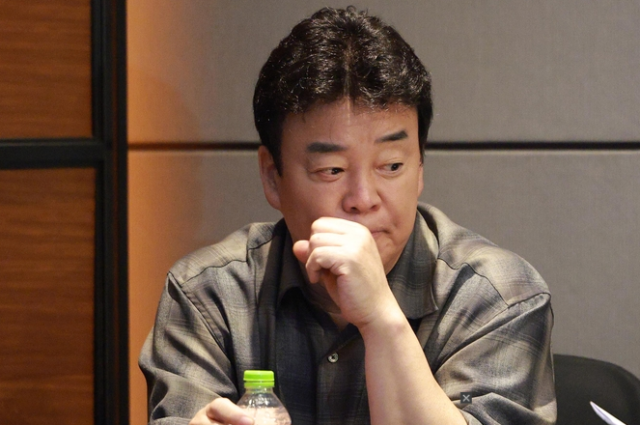 "아메리카노 500원에 드세유"…위기의 백종원 '파격 할인' 승부수 던졌다 | 인스티즈