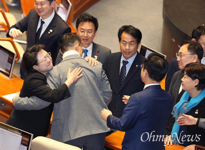 김상욱 탄핵 표결했을 당시