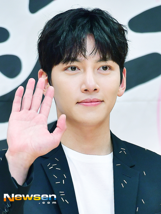 지창욱 과거와 현재 | 인스티즈