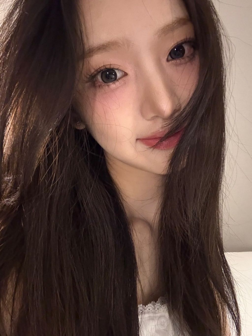 키키 이솔 버블 셀카........ | 인스티즈