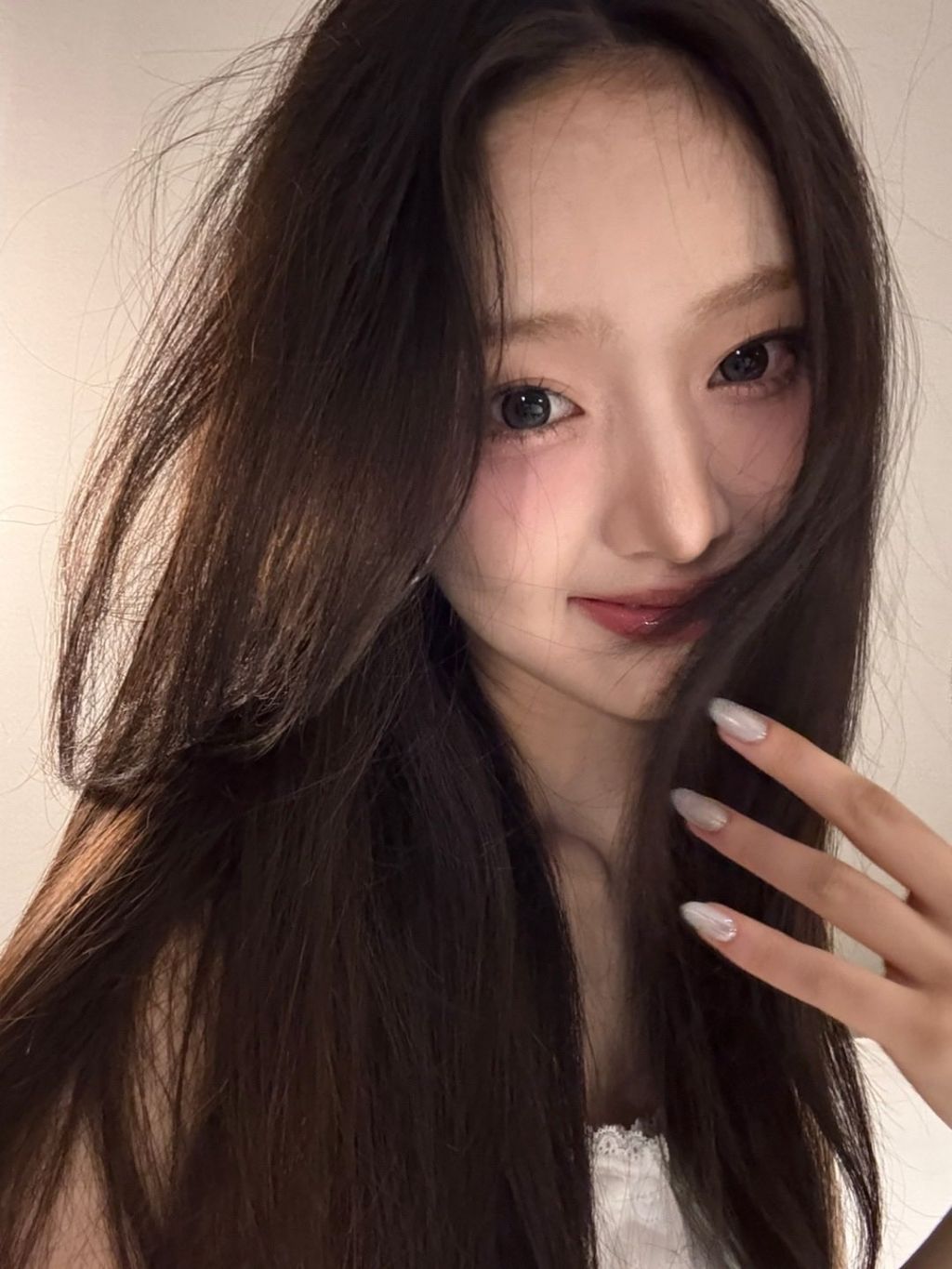 키키 이솔 버블 셀카........ | 인스티즈
