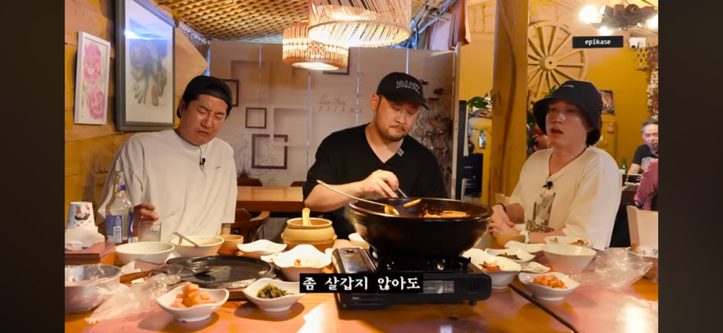 타블로가 에픽하이 멤버들을 때린 가수 선배에게 한 말(인생 친구를 만드는 방법에 대한 조언) | 인스티즈