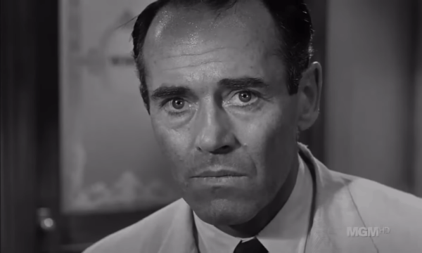 영화 역사상 올타임 레전드 불후의 명작, 12명의 성난 사람들(1957) 재투표 장면 .gif | 인스티즈