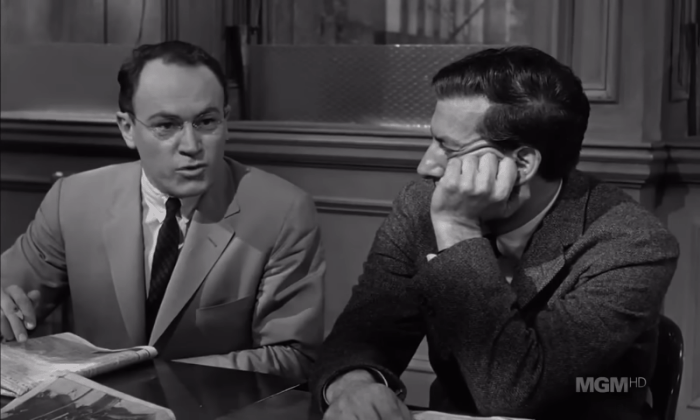 영화 역사상 올타임 레전드 불후의 명작, 12명의 성난 사람들(1957) 재투표 장면 .gif | 인스티즈