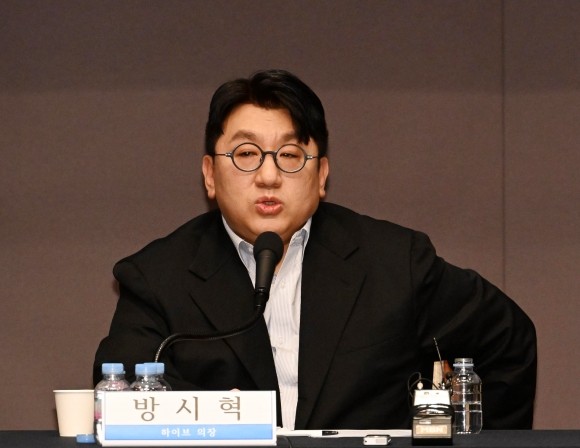 방시혁 어쨌길래… 하이브 압수수색 난리통 | 인스티즈