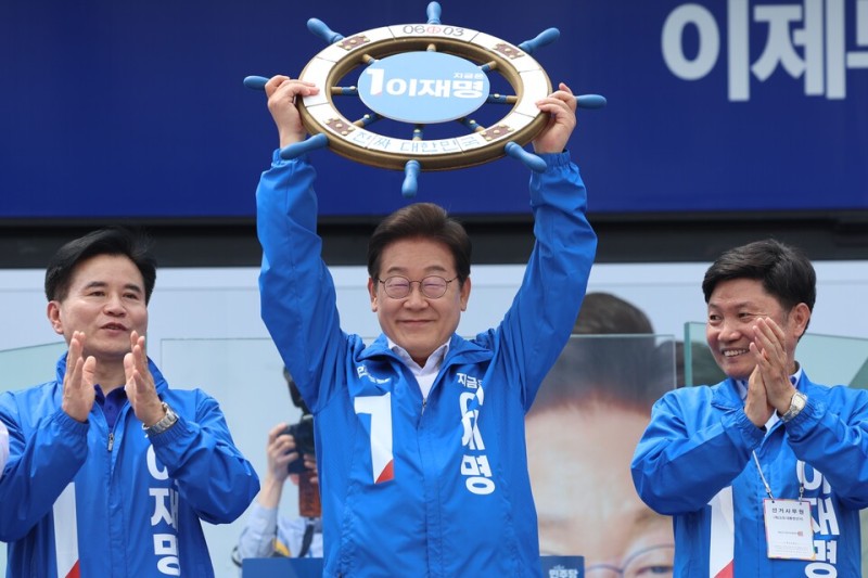 이재명 "댓글 조작, 잔뿌리까지 찾아 책임물어야…국힘과 관련성 높다" | 인스티즈