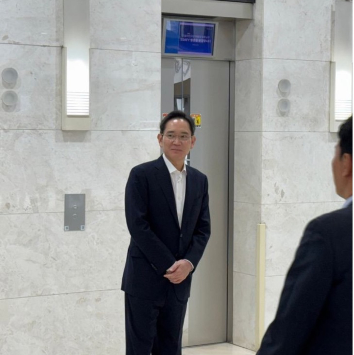 오늘로써 또 한 번 입증된 돈은 거짓말 안 한다 | 인스티즈