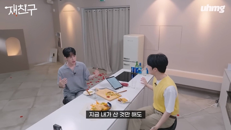 타블로: 요즘 케이팝 앨범이 버전별로 너무 많이 나와서 학부모 입장에서 미쳐버리겠다 | 인스티즈