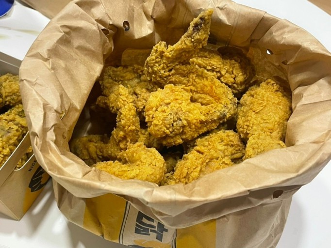 맛있는데,지점이 점점 줄어드는 치킨집 모음