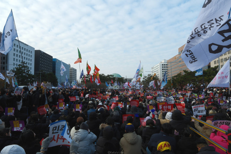 이 와중에 개고생했다고 토닥토닥 받아야 되는 사람들 | 인스티즈