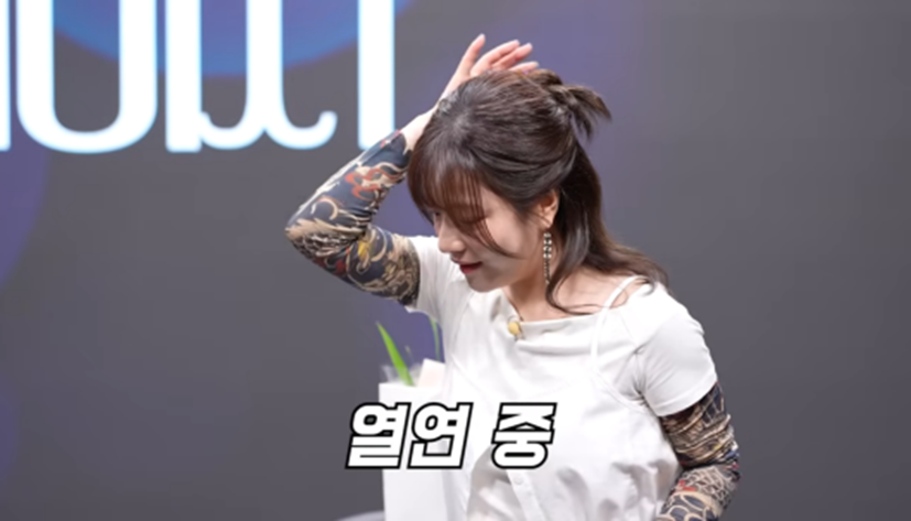 지예은 위해서 초롱이 코스프레한 벤 | 인스티즈