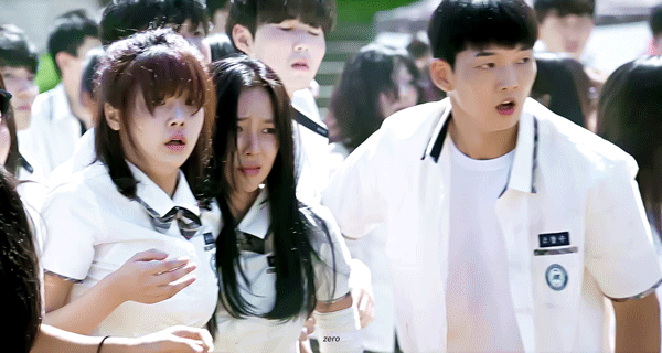 하이틴 아포칼립스물 방과후 전쟁활동 분위기 | 인스티즈