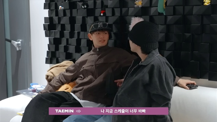 태민한테 다정하게 한국 언제 왔냐고 묻다가 취조 시작하는 샤이니 민호 | 인스티즈