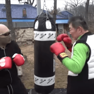  할아버지의 운동신경.gif1