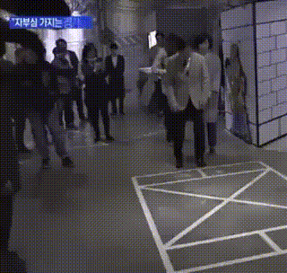  이재명 대통령 못보던 새로운 짤 new
