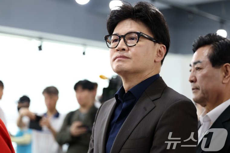  한동훈, 李대통령에 나토 정상회의 참석하길…굴종 자처할 필요 없어