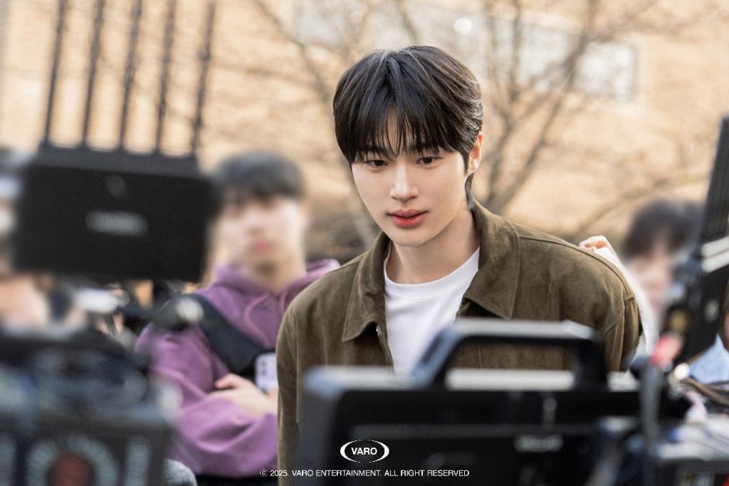다시 만난 첫사랑 WooSeok 일룸이이룸 📸💗비하인드 포토 | 인스티즈