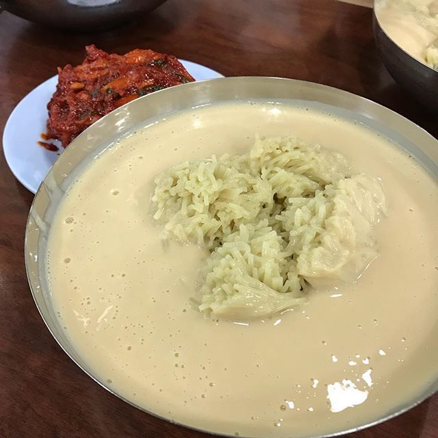  서울에서 유명한 콩국수 맛집 모음...jpg
