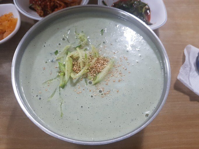 서울에서 유명한 콩국수 맛집 모음...jpg | 인스티즈