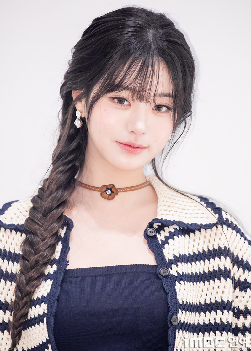실시간 미모 난리난 아이브 장원영 미우미우 포토월 기사사진 | 인스티즈