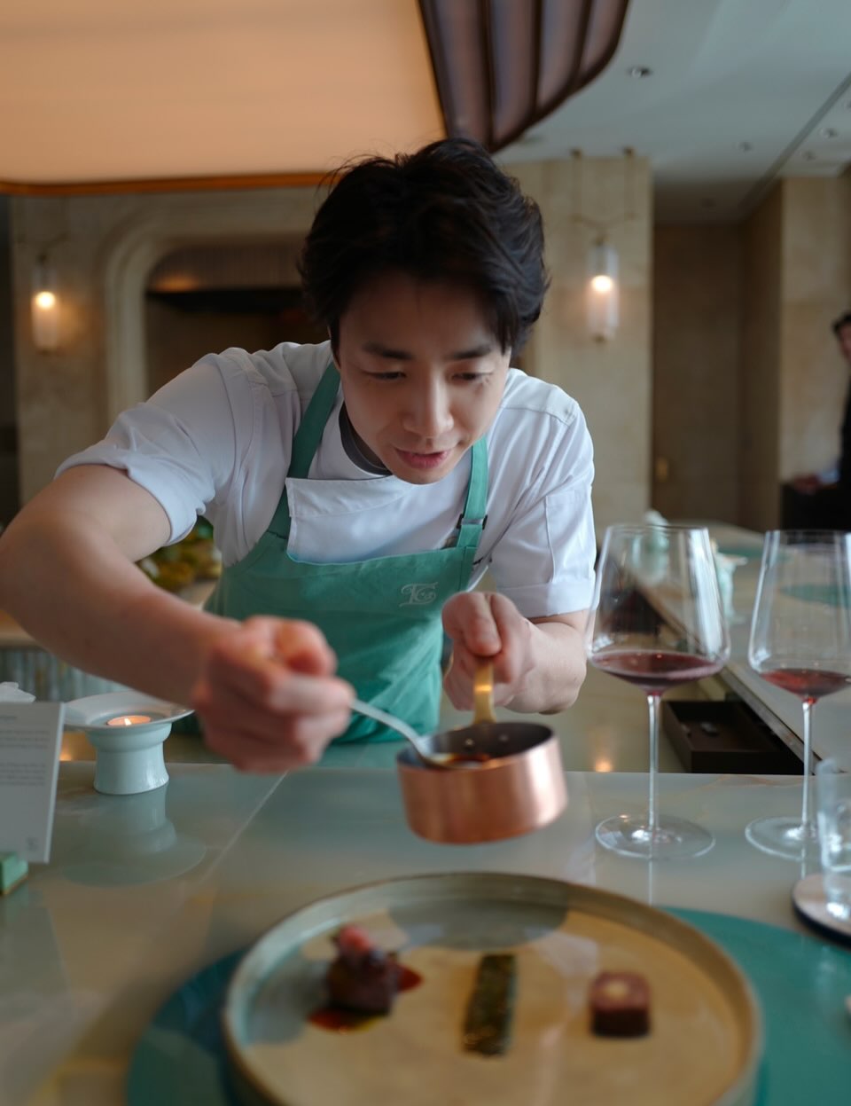  손종원 셰프 사진 모음