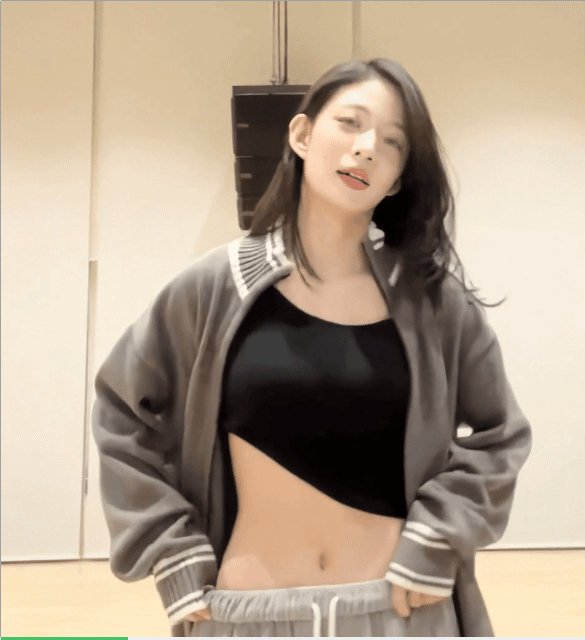 은근 섹시 하다는 후로미스나인 이채영 몸매.jpgif | 인스티즈